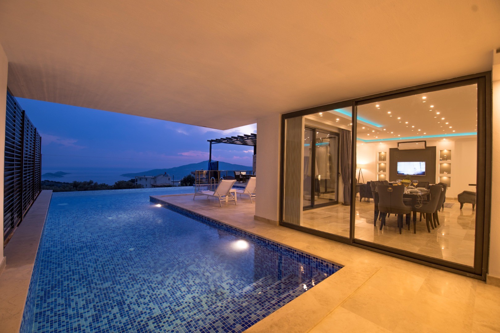 0-villa-hanem-kiralik-villa-yagmur-4-min_110.jpg